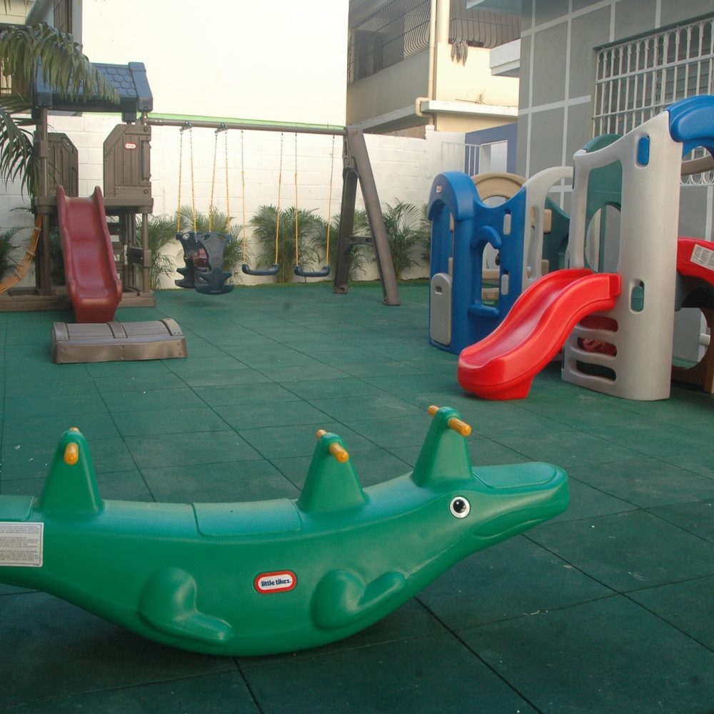 Playhouse Early Learning Center Preescolar bilingüe en Santo Domingo