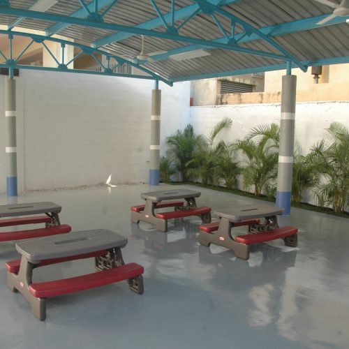 Playhouse Early Learning Center Preescolar bilingüe en Santo Domingo