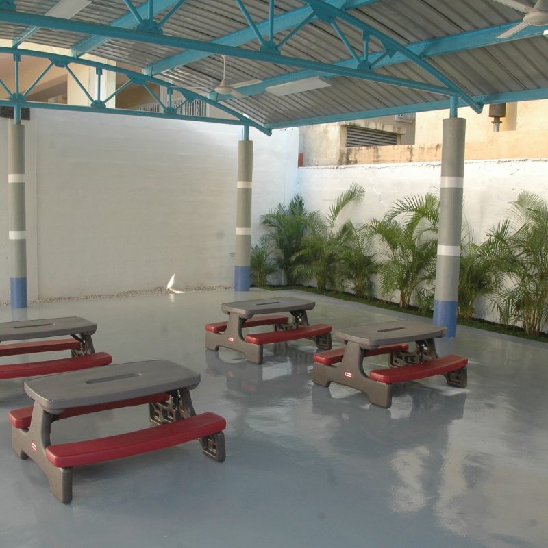 Playhouse Early Learning Center Preescolar bilingüe en Santo Domingo